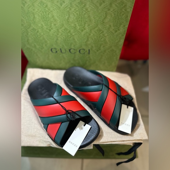 Gucci Slides - Picture 1 of 1